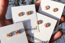 Load image into Gallery viewer, Queen Anne's Lace Hexagon Studs