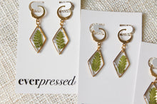 Load image into Gallery viewer, Fern Diamond Huggies (gold)