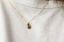 Load image into Gallery viewer, Fern Necklace (gold)