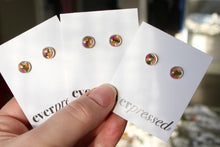 Load image into Gallery viewer, Multicoloured Queen Anne's Lace Studs (silver)