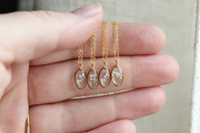 Load image into Gallery viewer, White Bloom Oval Necklace (gold)