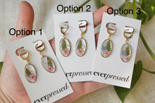 Load image into Gallery viewer, Oval Huggies (gold)