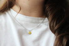 Load image into Gallery viewer, Yellow Narcissus Drop Necklace (silver)
