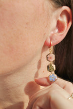 Load image into Gallery viewer, 3-Tiered Hexagon Huggies (gold)
