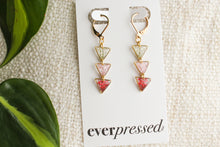 Load image into Gallery viewer, Queen Earrings
