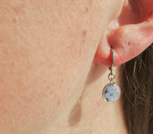 Load image into Gallery viewer, Forget Me Not Huggie Drops (silver)
