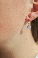 Load image into Gallery viewer, Forget Me Not Huggie Drops (silver)
