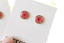 Load image into Gallery viewer, Red Narcissus (gold/silver)
