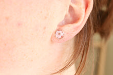 Load image into Gallery viewer, Lavender Narcissus (gold/silver)
