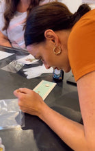 Load image into Gallery viewer, Make Your Own Resin Jewelry Workshop
