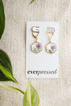 Load image into Gallery viewer, Purple Suzy Earrings
