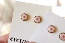 Load image into Gallery viewer, Pink Narcissus (gold/silver)
