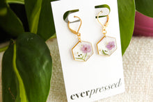 Load image into Gallery viewer, Purple Suzy Earrings
