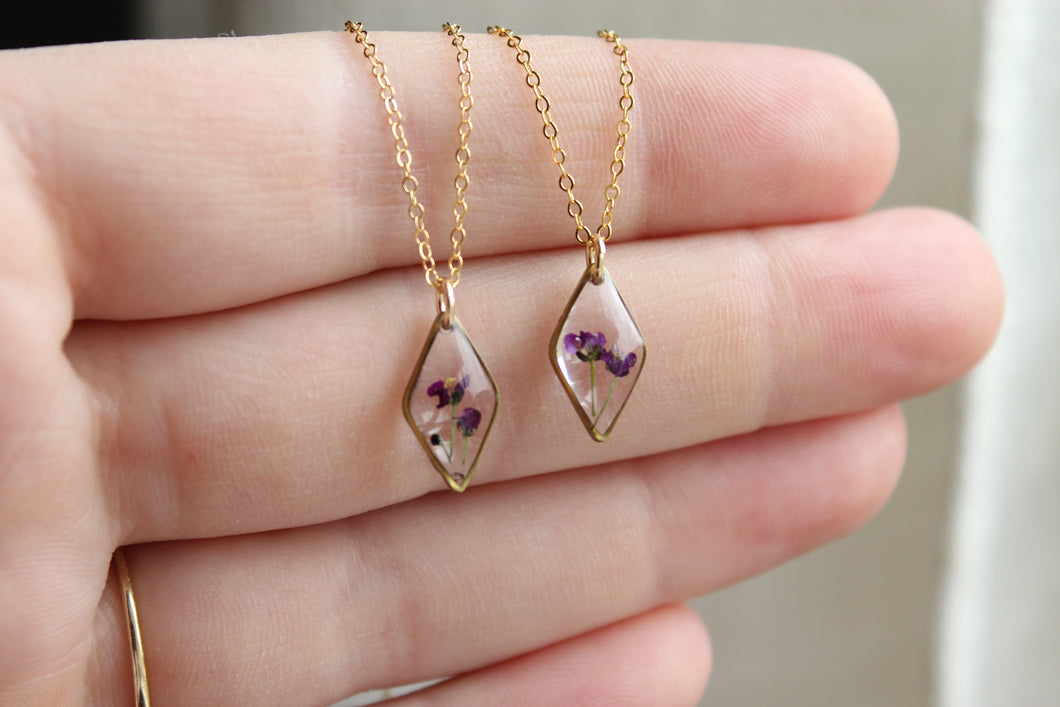 Purple Diamond Necklace (gold)
